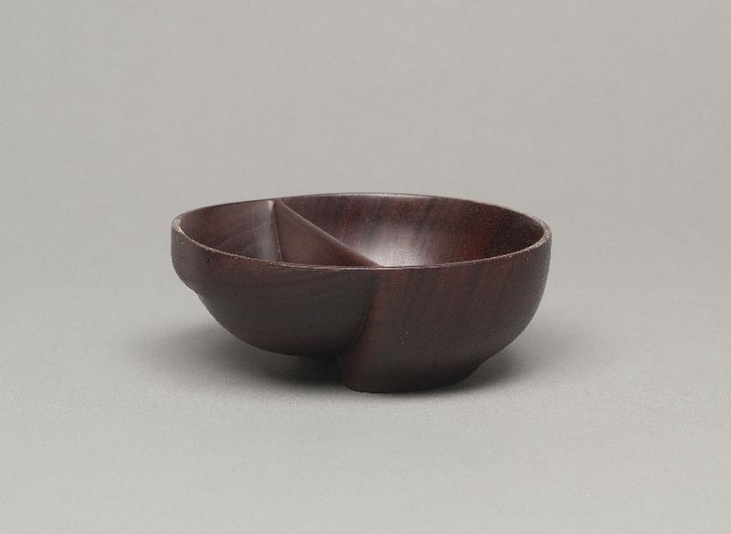 Hippo – Two Bowls Joined